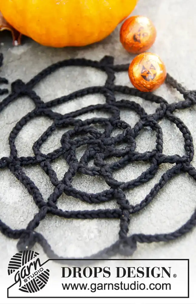 Deko Spinne mit Spinnennetz Webster (Häkelset)