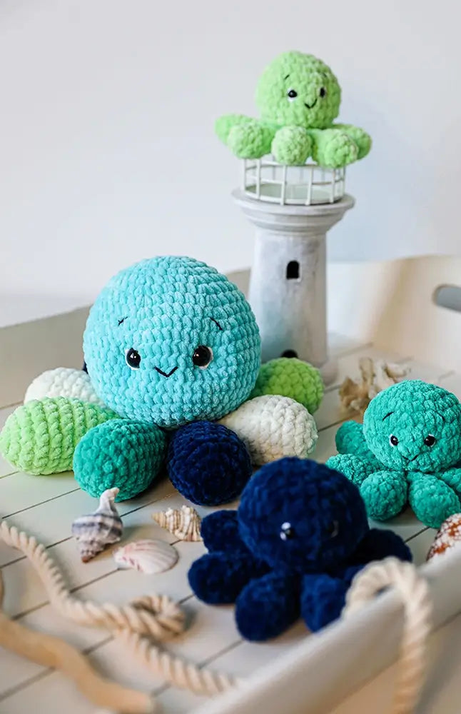 Amigurumi Krakenmama Klara (Häkelset)