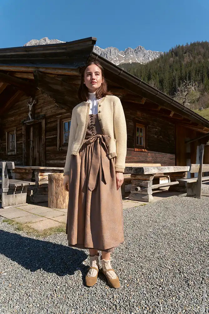 Lana Grossa | Trachten 9