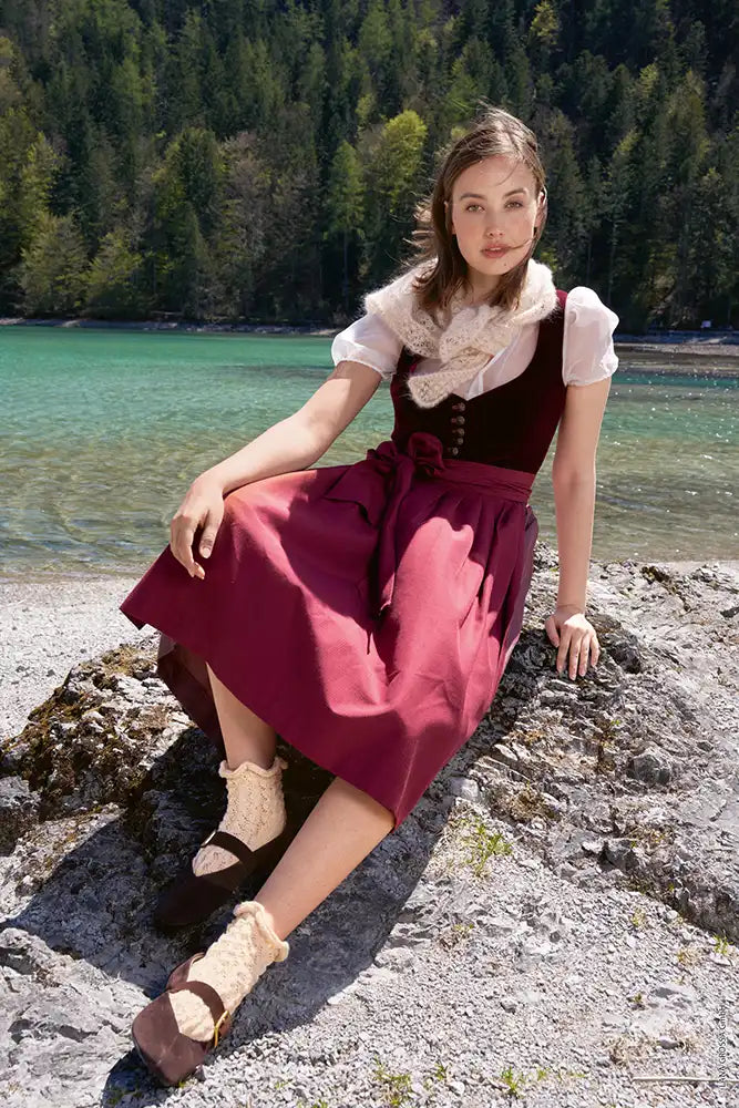 Lana Grossa | Trachten 9