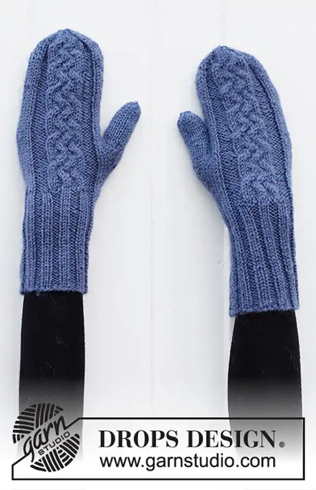 Mütze, Schal & Handschuhe Cool Cables Set (Strickset)