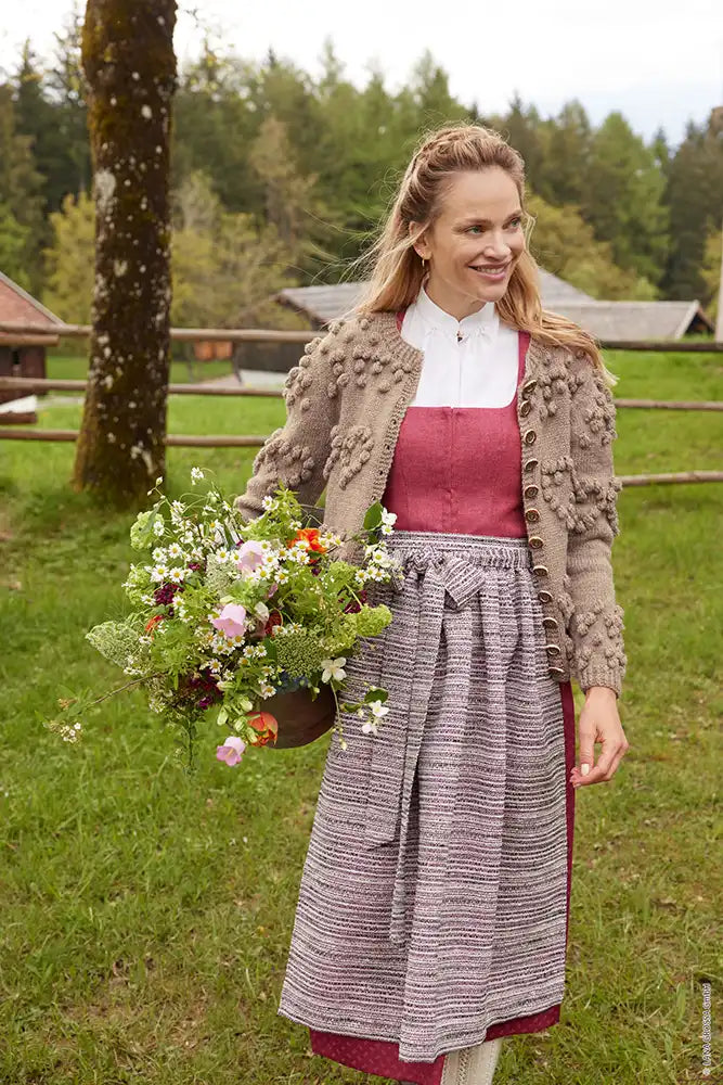 Lana Grossa | Trachten 8