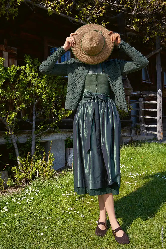 Lana Grossa | Trachten 9