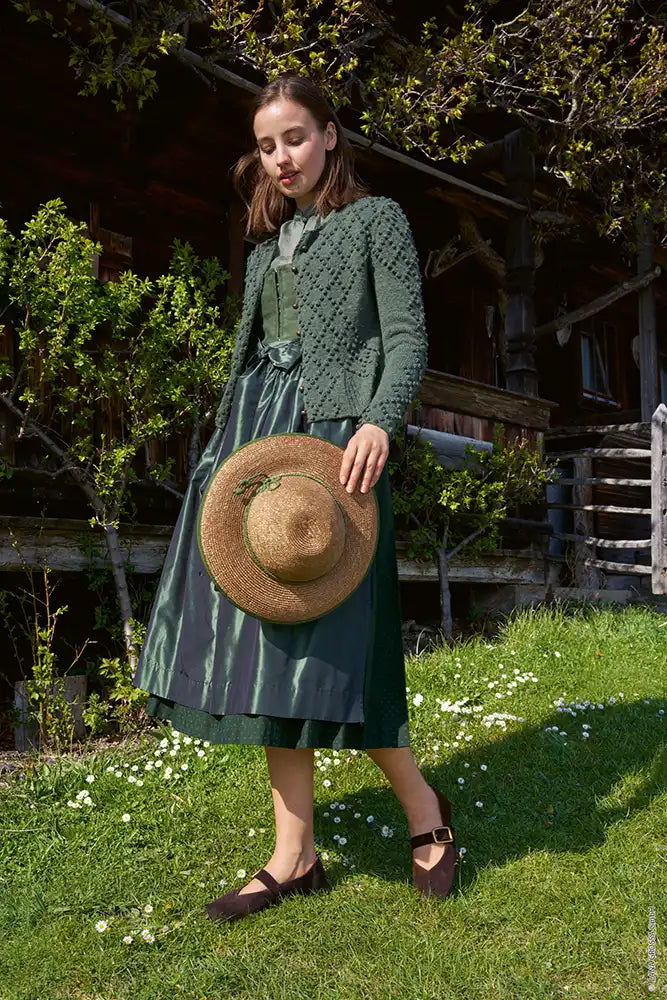 Lana Grossa | Trachten 9